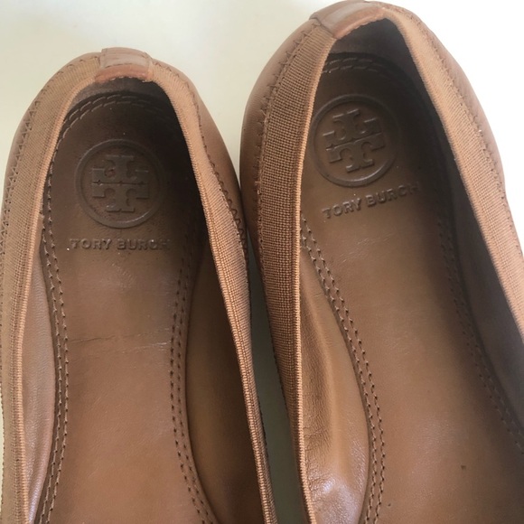 Tory Burch Jolie Nappa & Patent Leather Ballet Flat in Royal Tan Size 5.5 - Picture 13 of 15